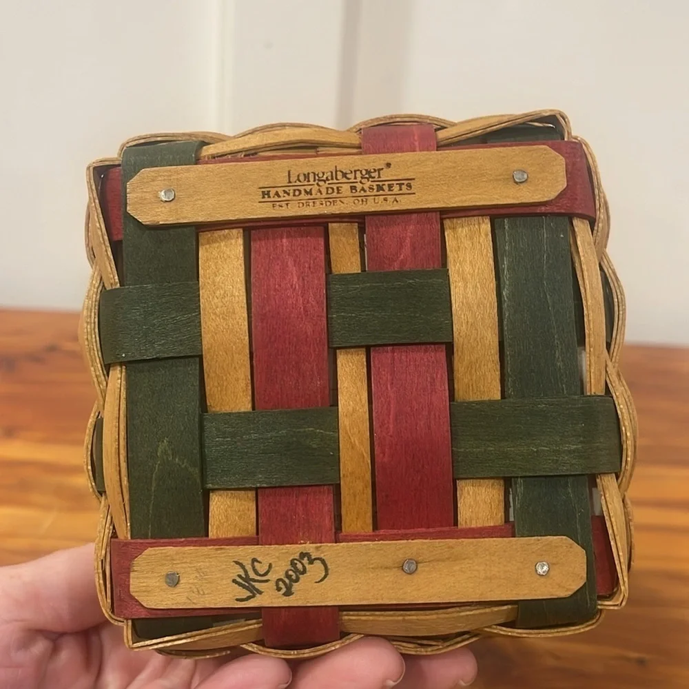 Vtg Longaberger 2003 Holiday Helper Basket